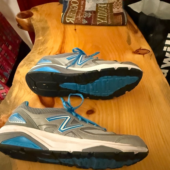 New Balance Gray and Blue Women's Sneakers - Picture 3 of 5